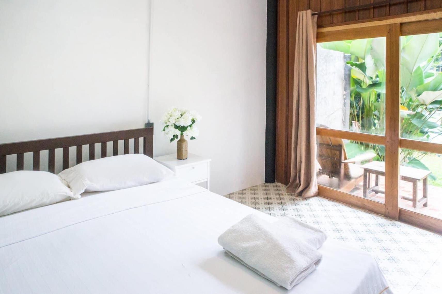 Wave-F Hotel Ko Kut Ngoại thất bức ảnh